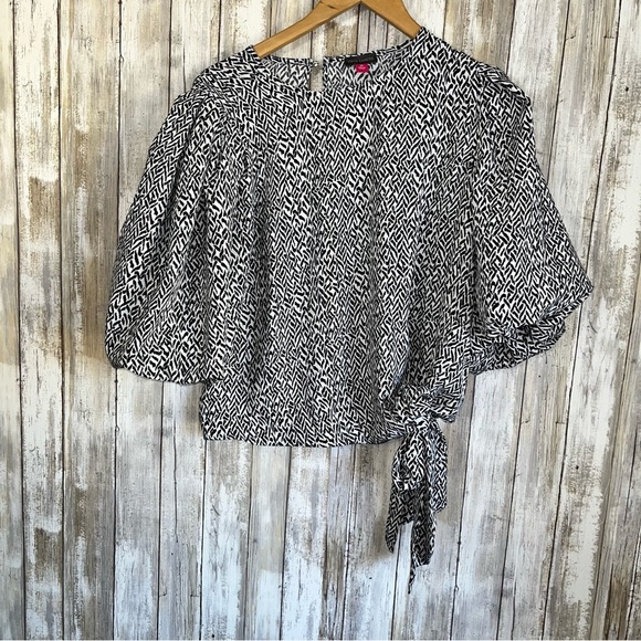 Vince Camuto 3/4 Sleeve Bubble Tie Front  Printed Blouse - Picture 2 of 7